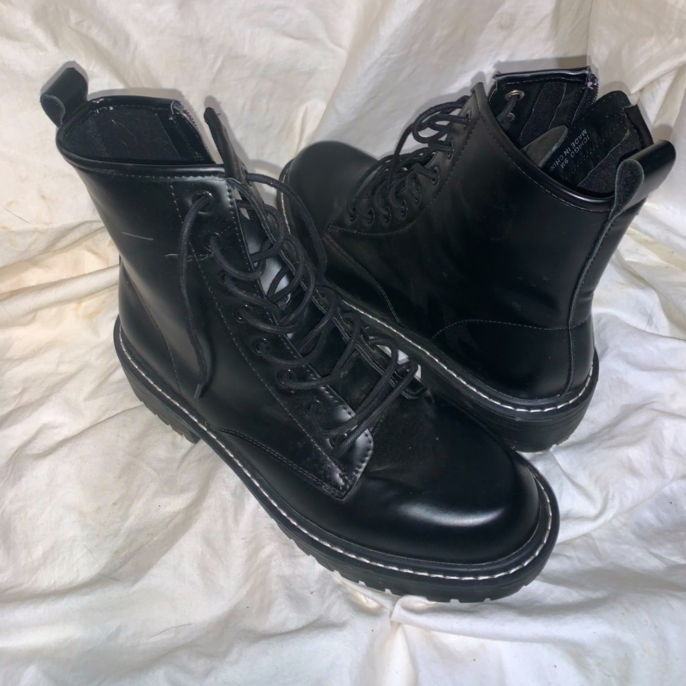 Doc Marten inspired Boot